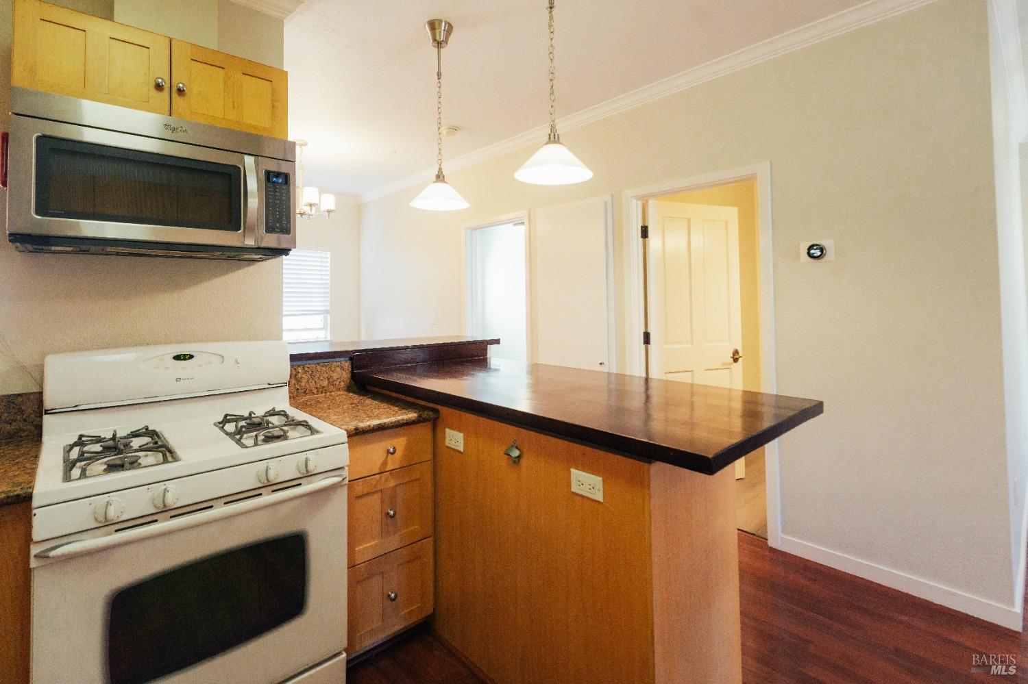 134 Valley Oak Dr