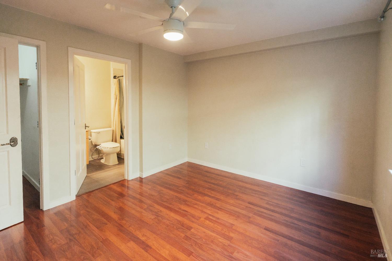 134 Valley Oak Dr