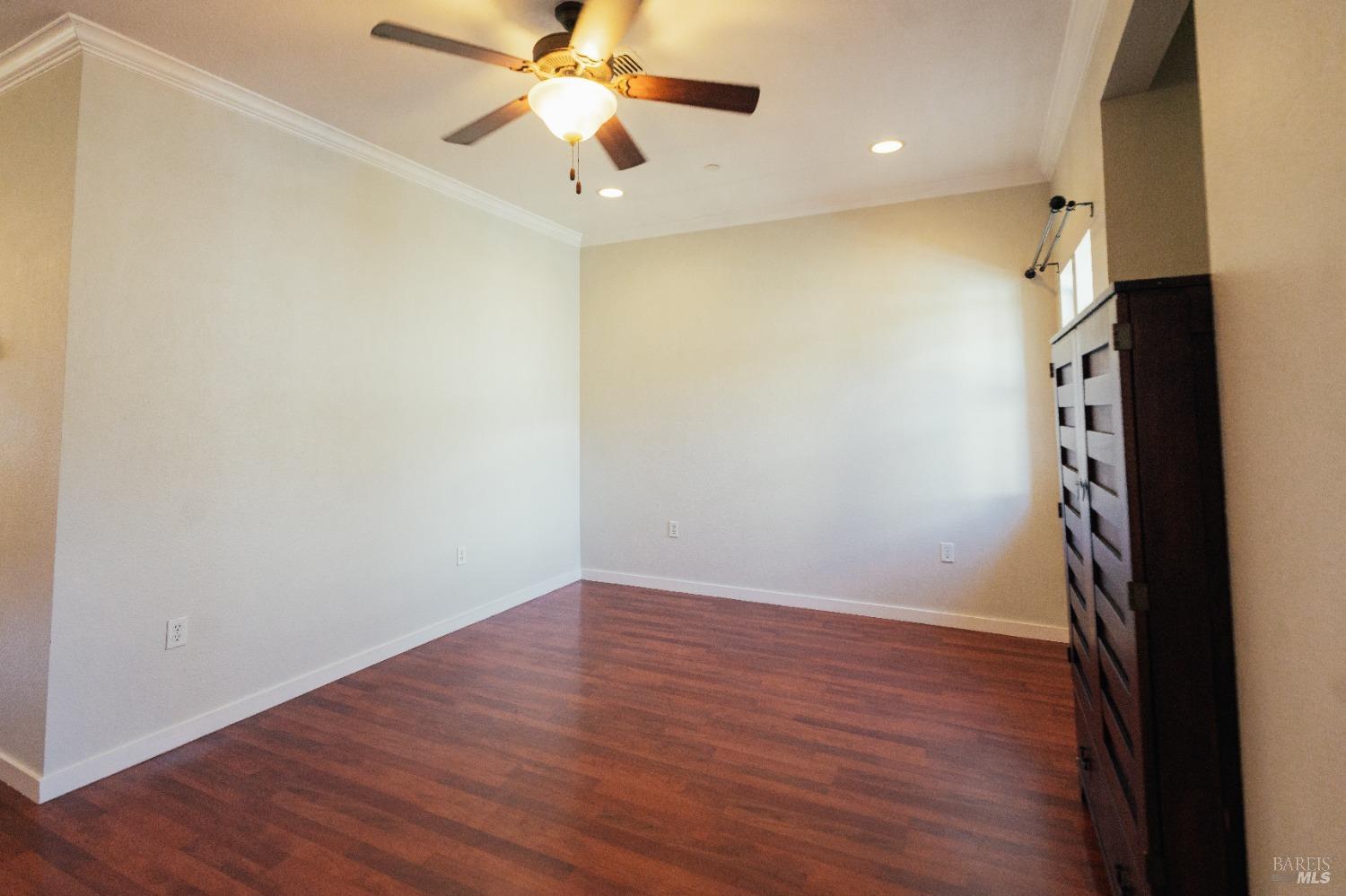 134 Valley Oak Dr