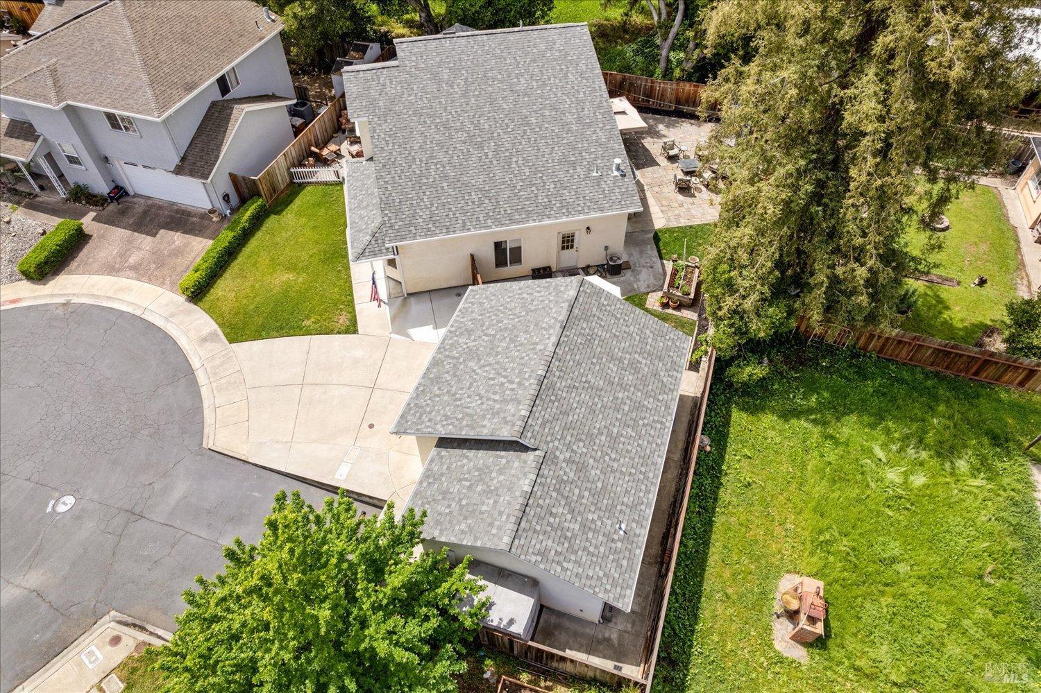 115 Poe Ct