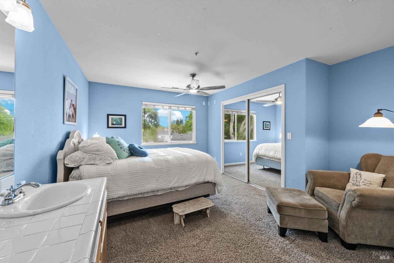 115 Poe Ct