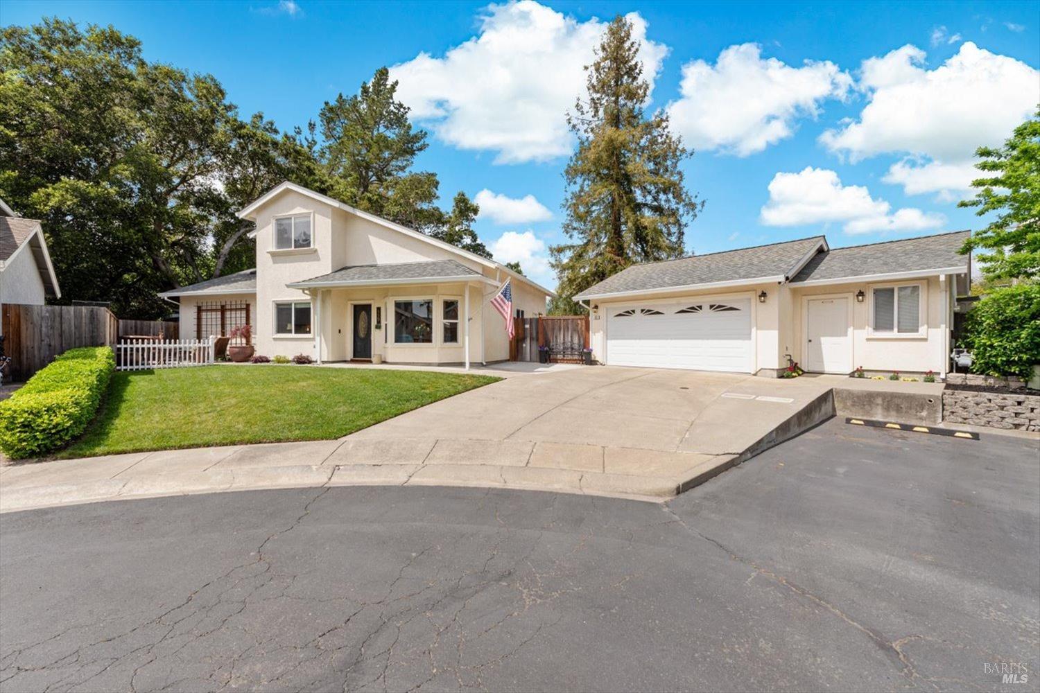 115 Poe Ct