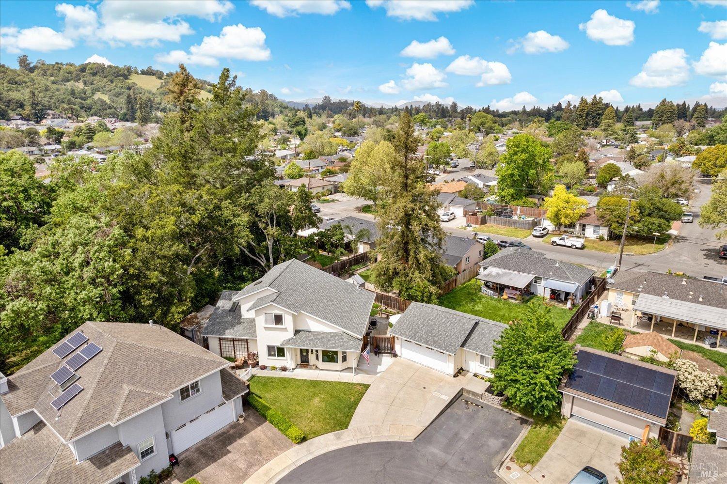 115 Poe Ct