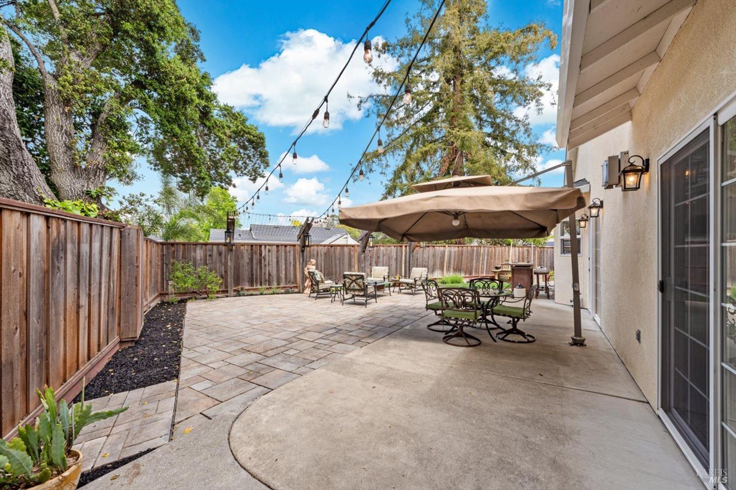 115 Poe Ct