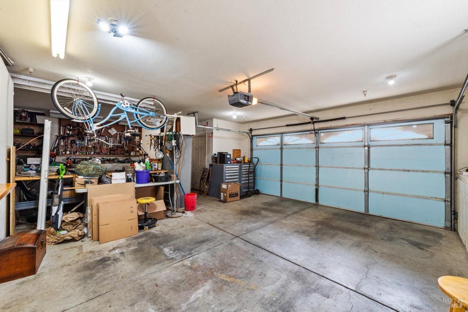 115 Poe Ct