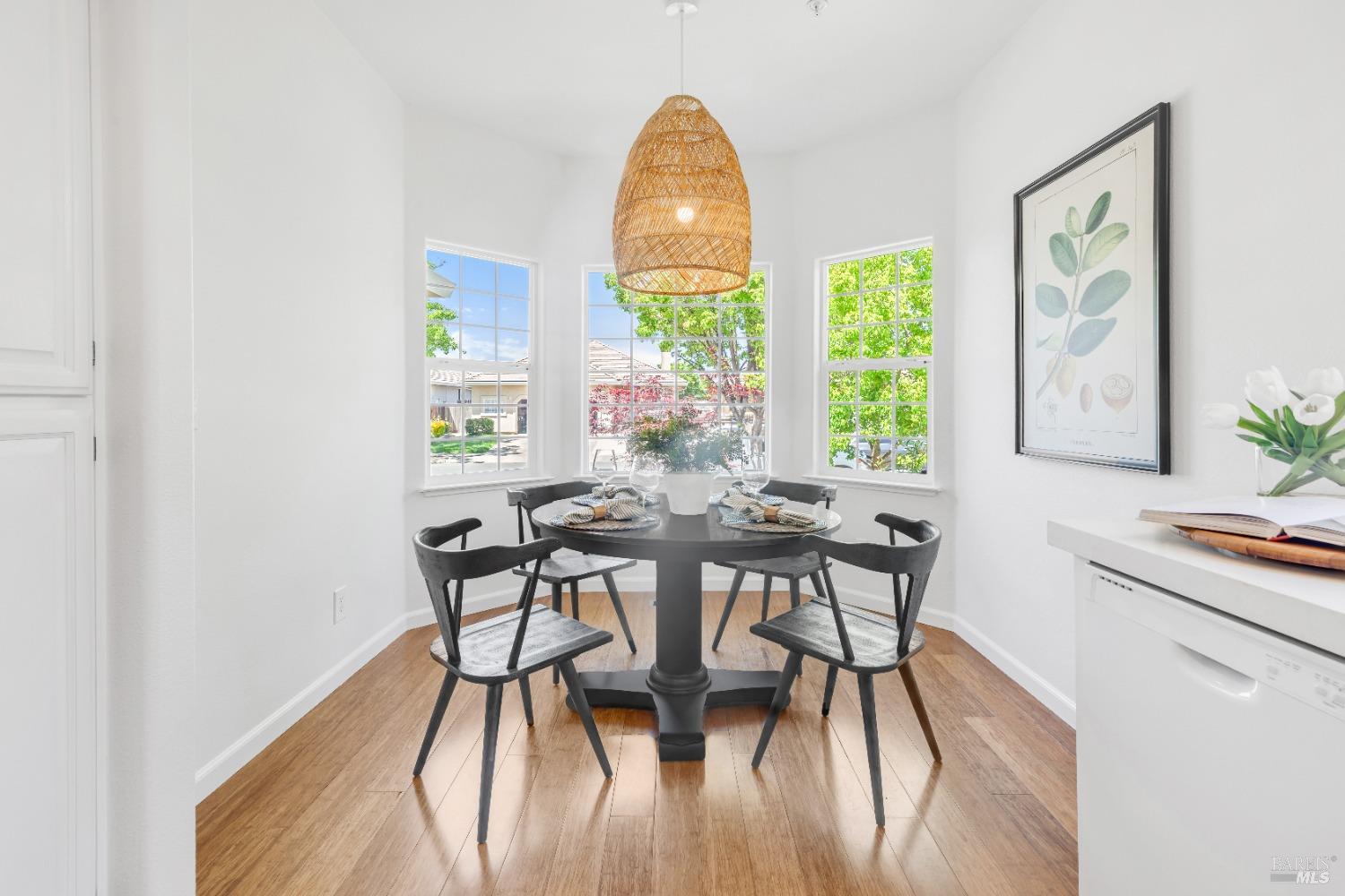 2123 Devonshire Dr
