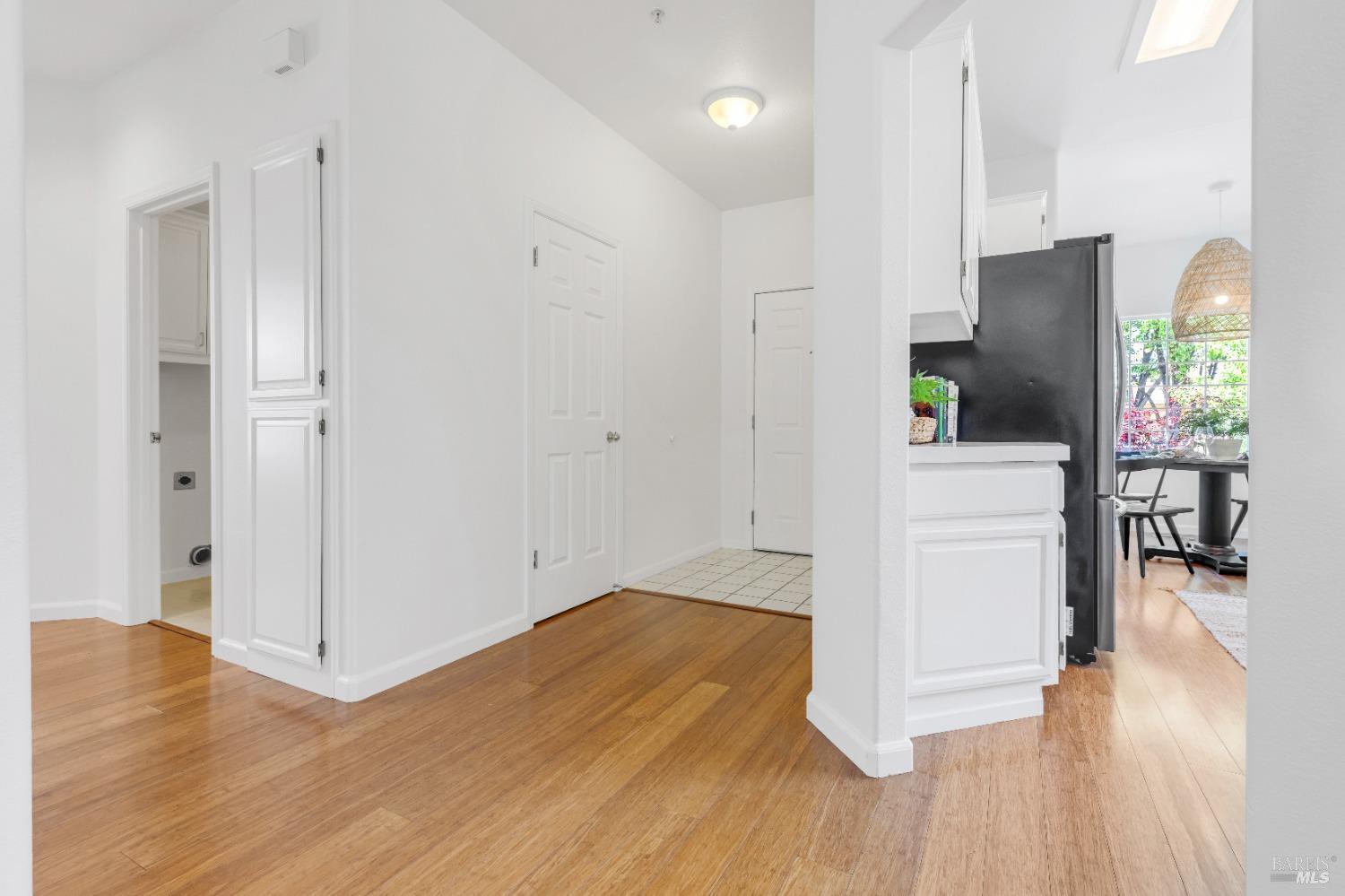 2123 Devonshire Dr