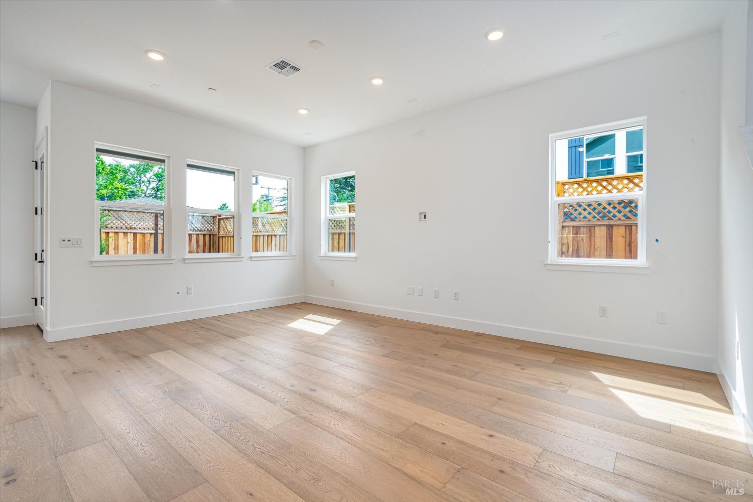 101 Grace Ln