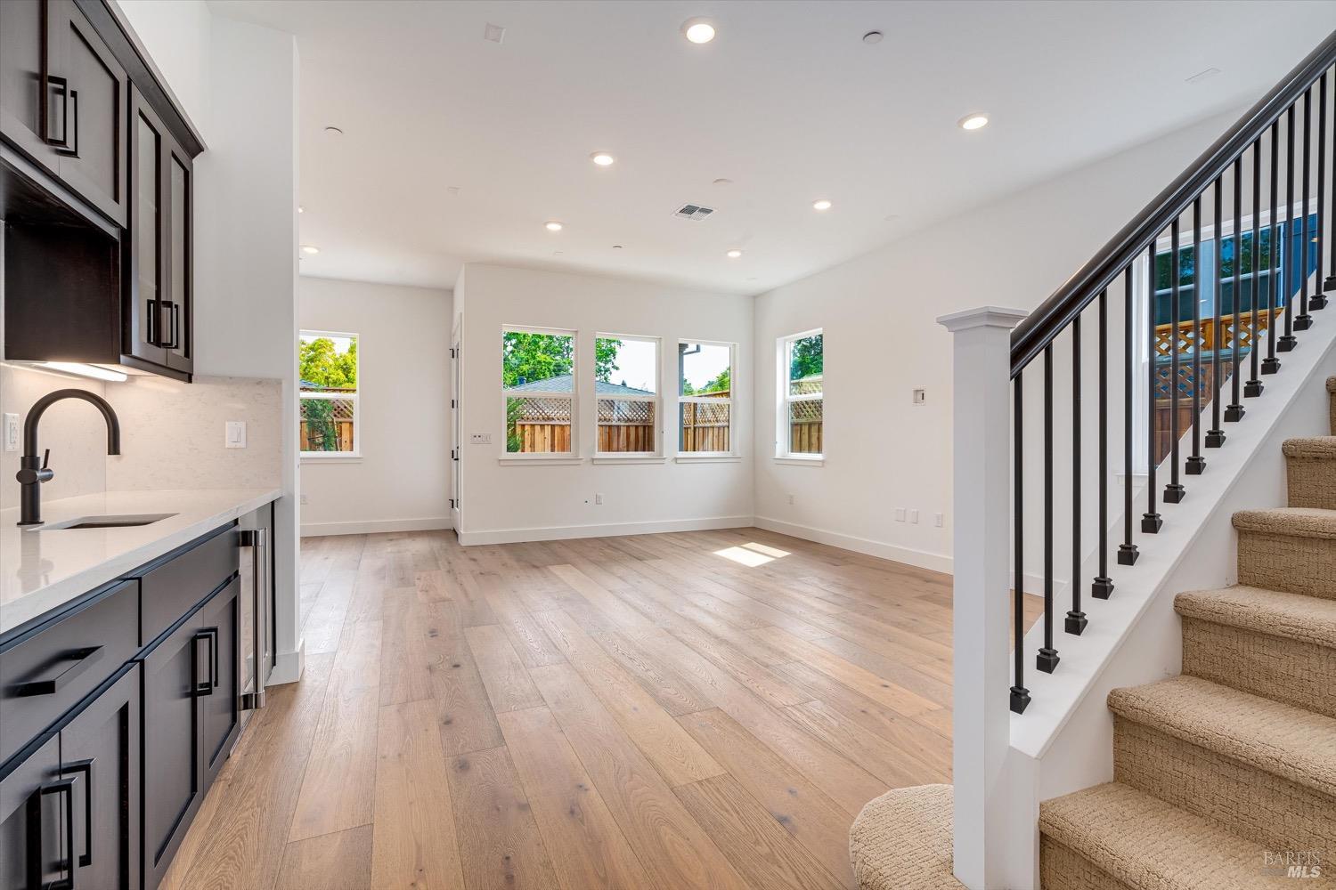 101 Grace Ln