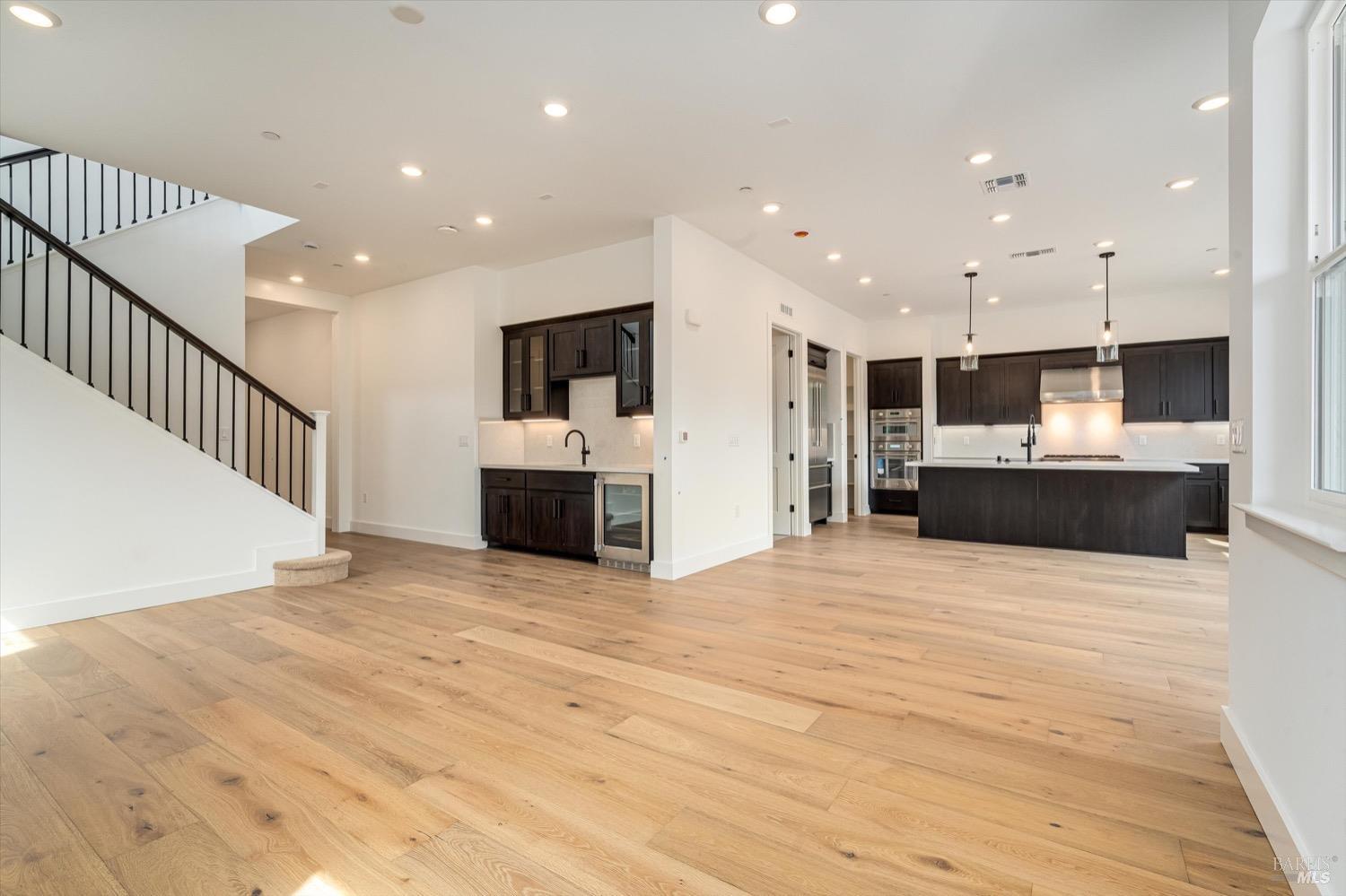 101 Grace Ln