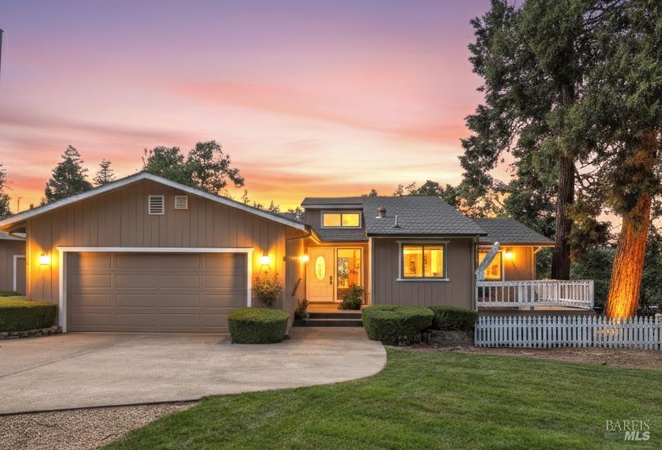 276 Brookside Dr