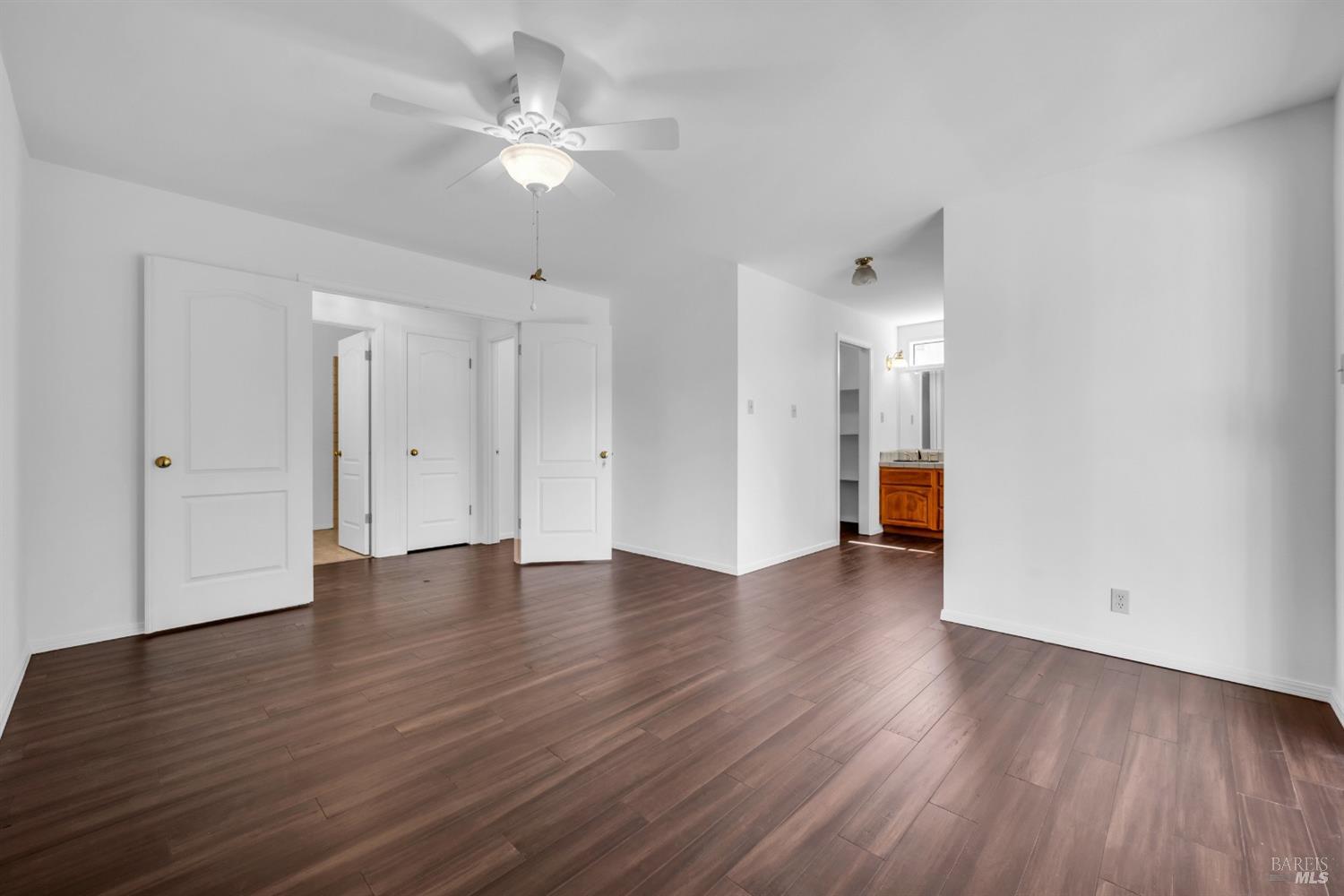 276 Brookside Dr