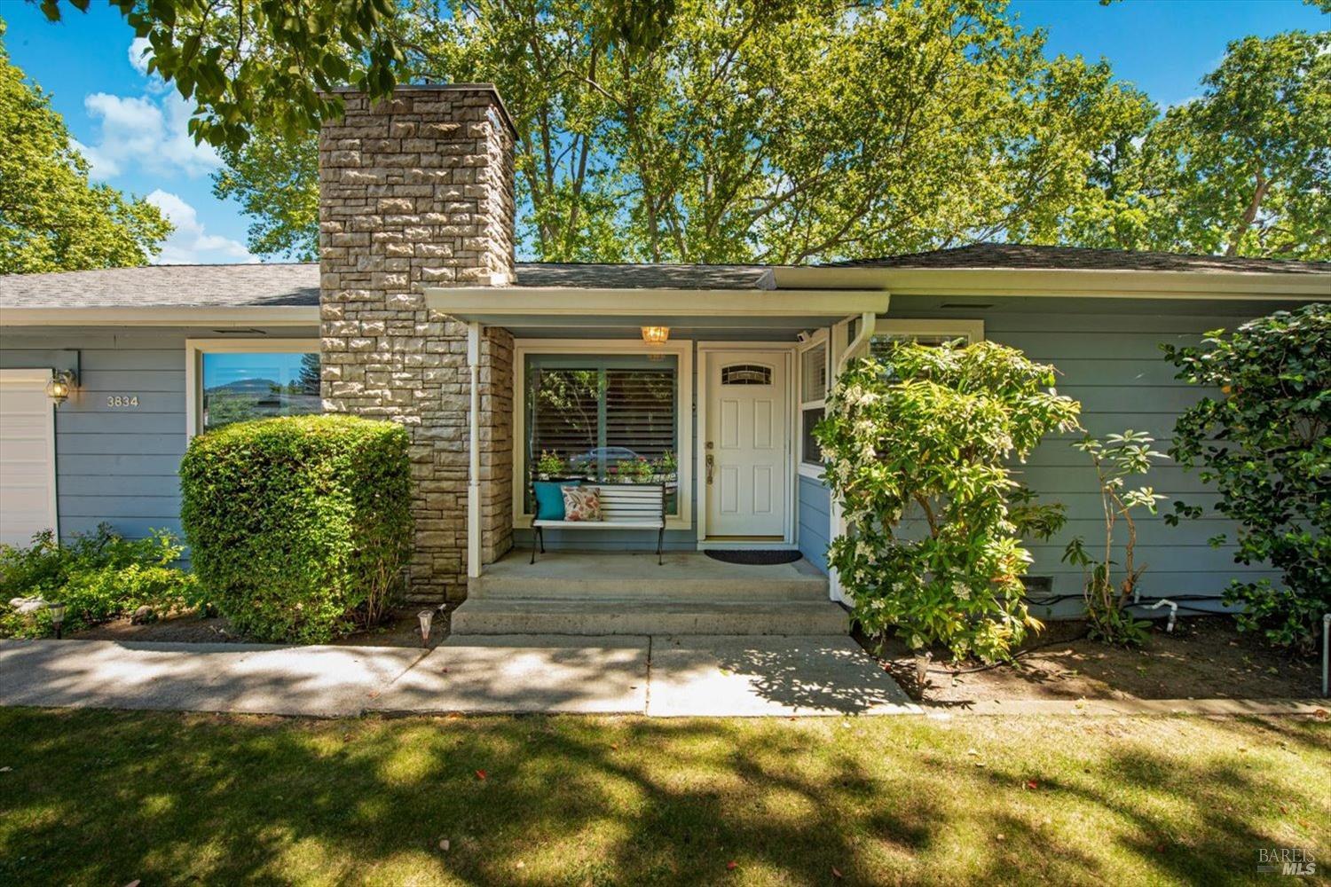 3834 Linda Vista Ave