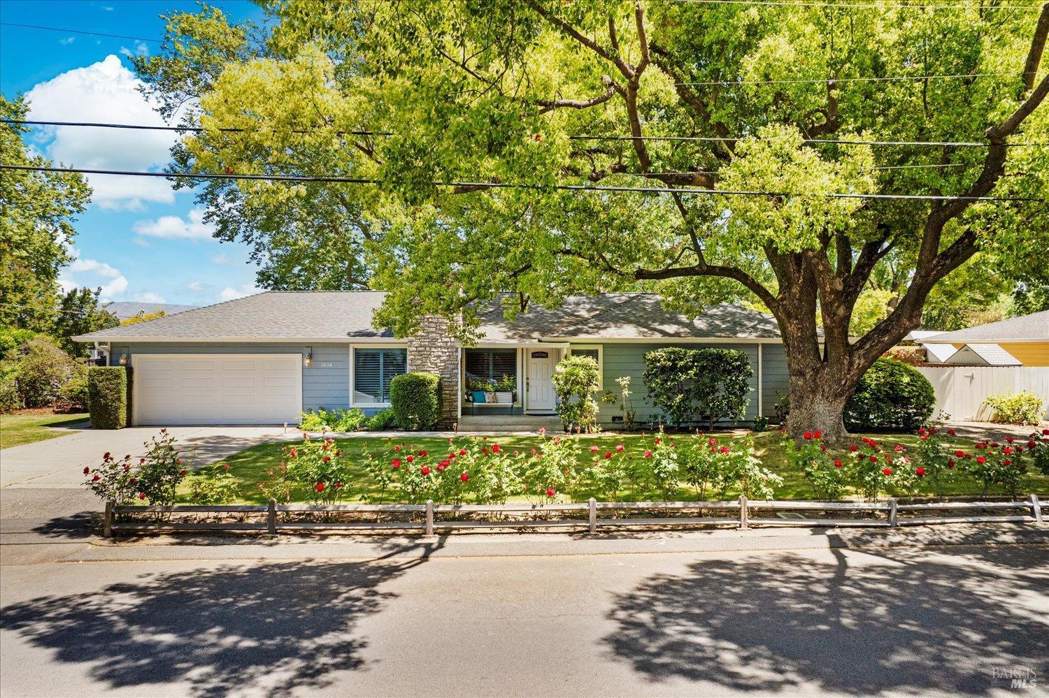 3834 Linda Vista Ave