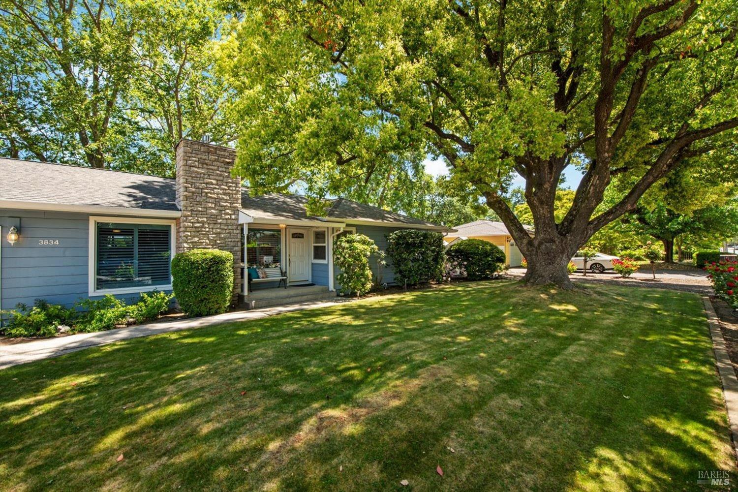 3834 Linda Vista Ave