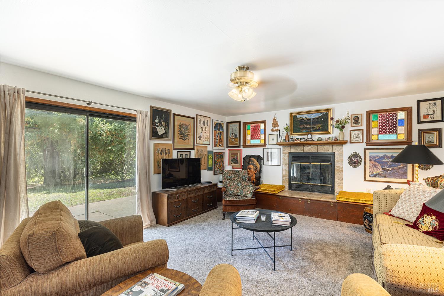 1285 Henry Rd