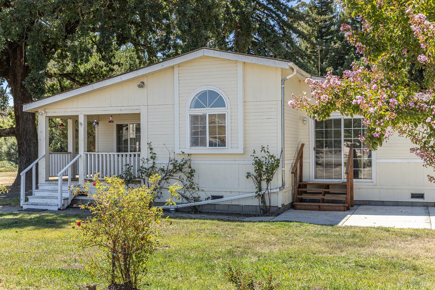 1285 Henry Rd