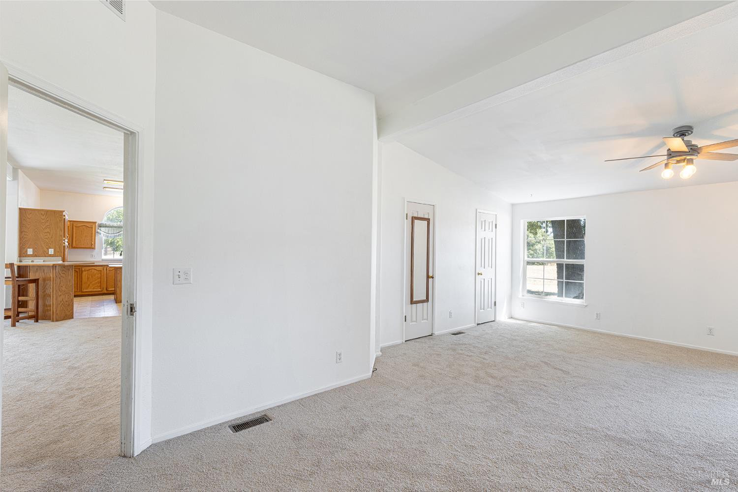 1285 Henry Rd