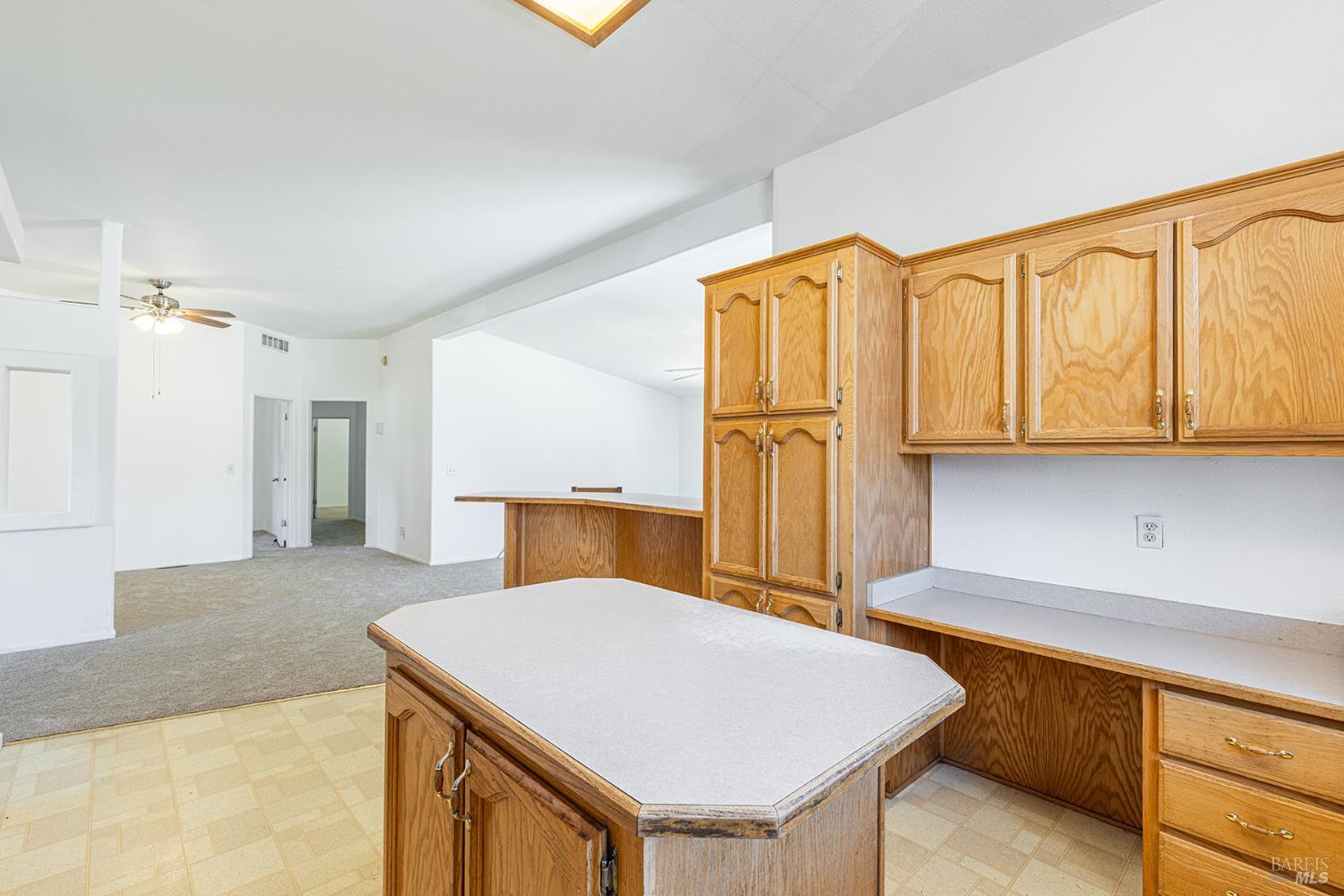 1285 Henry Rd
