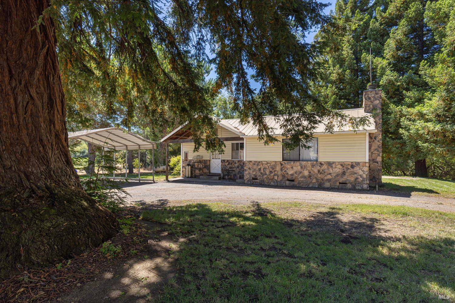 1285 Henry Rd