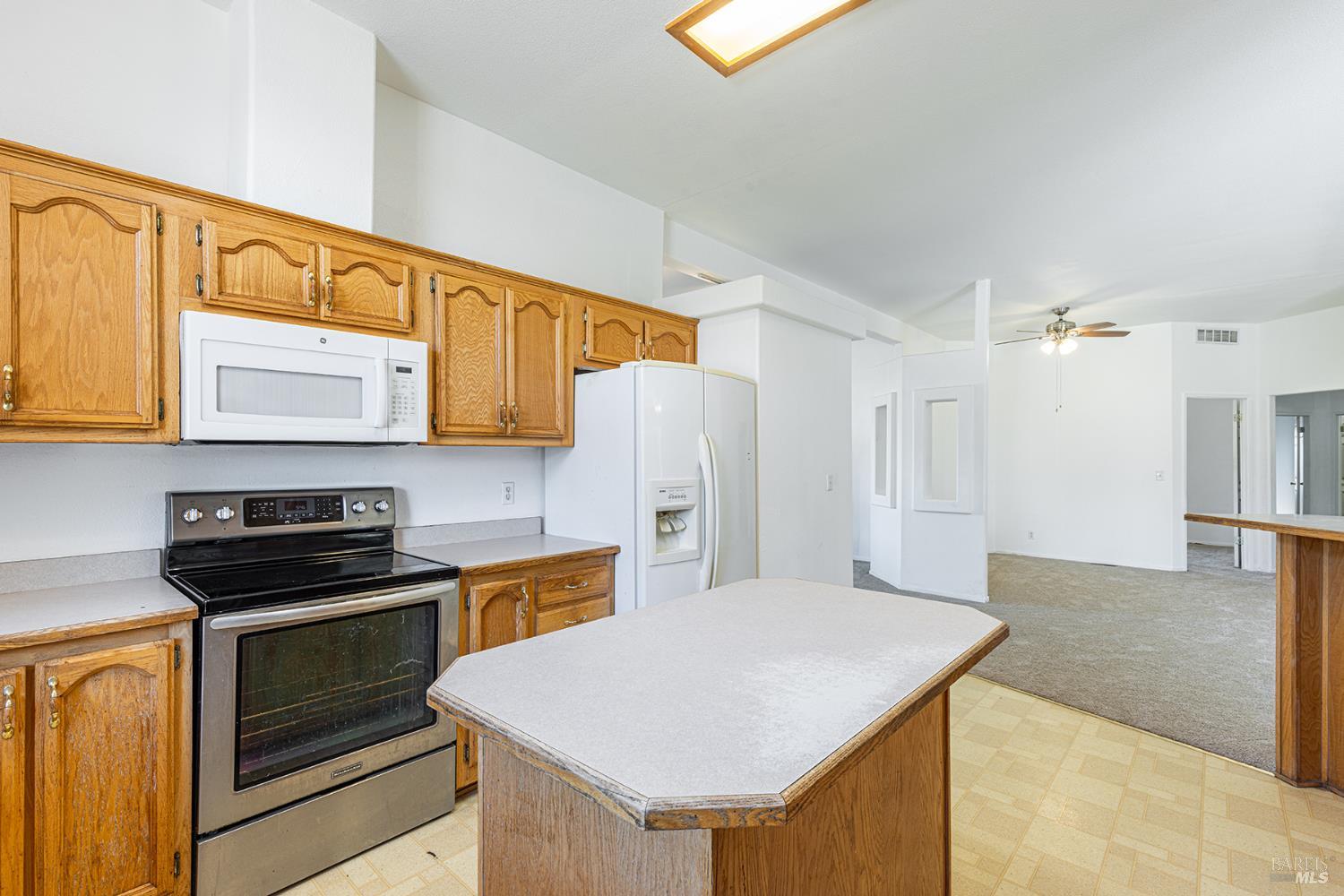 1285 Henry Rd