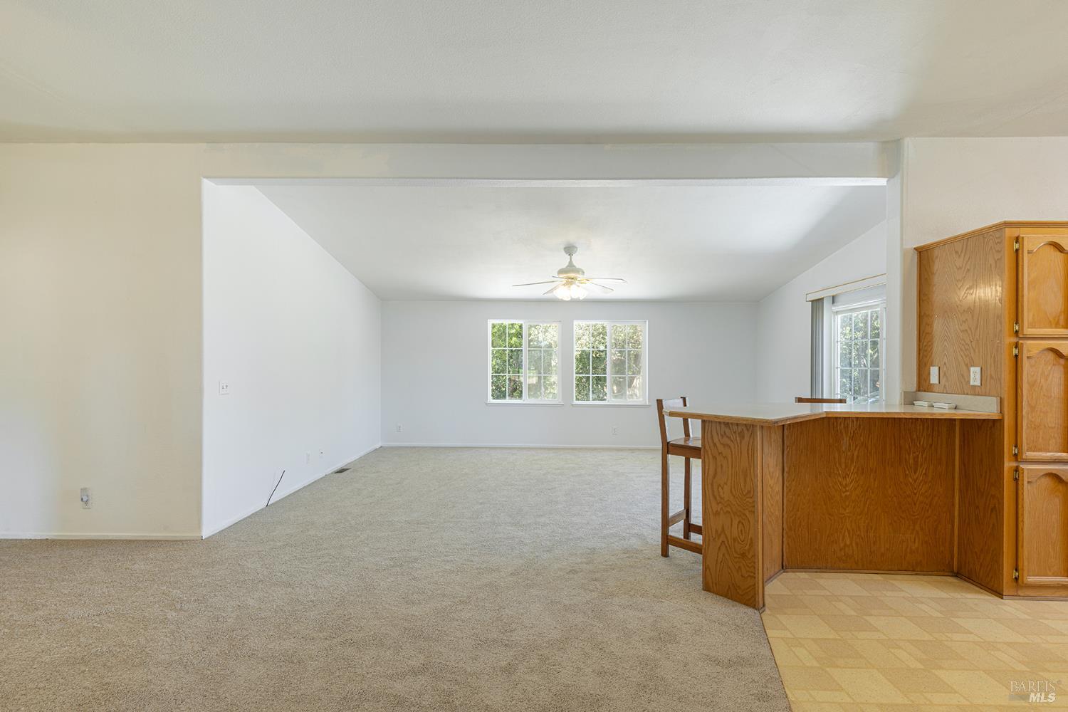 1285 Henry Rd