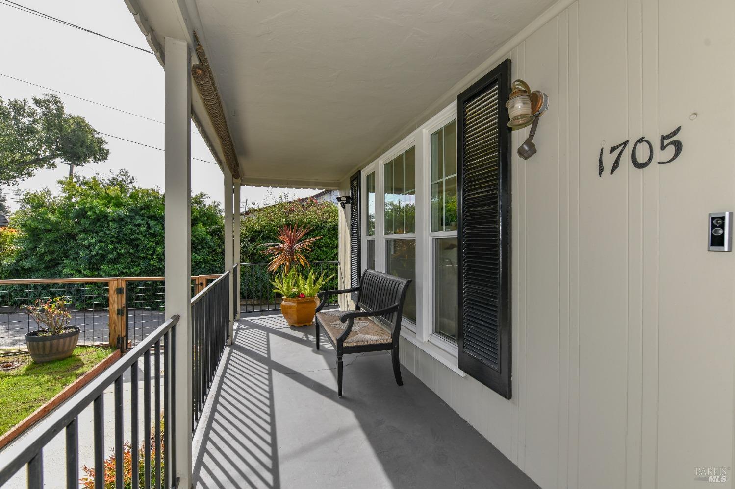 1705 Silverado Trl