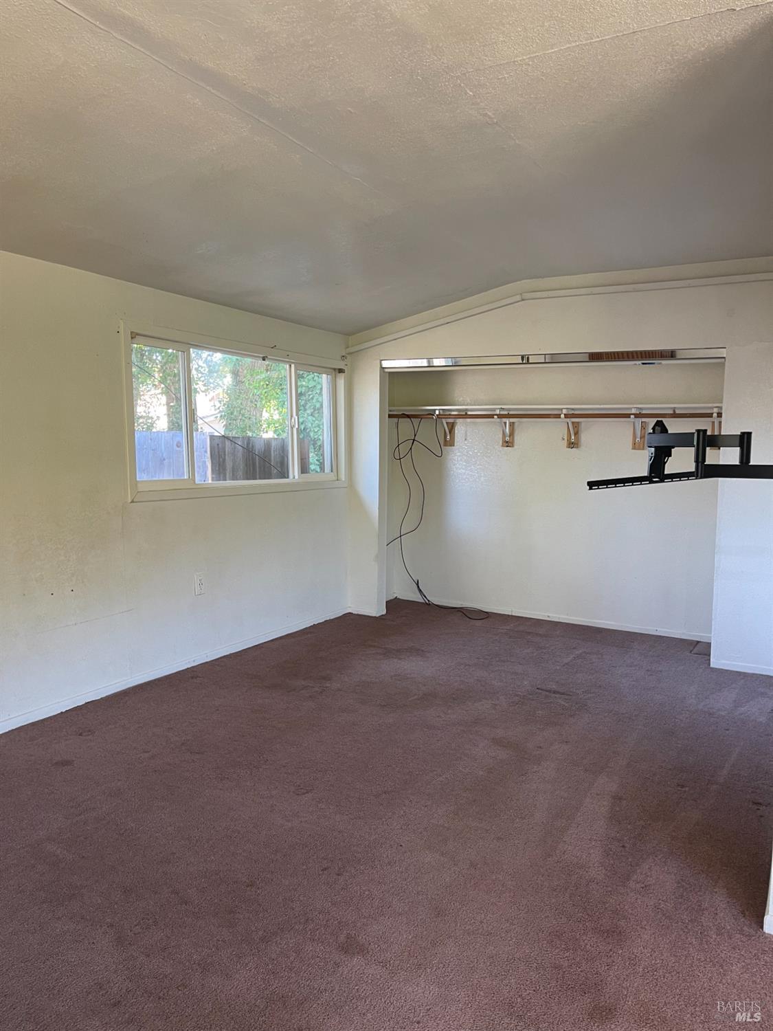 1541 Menlo Ave