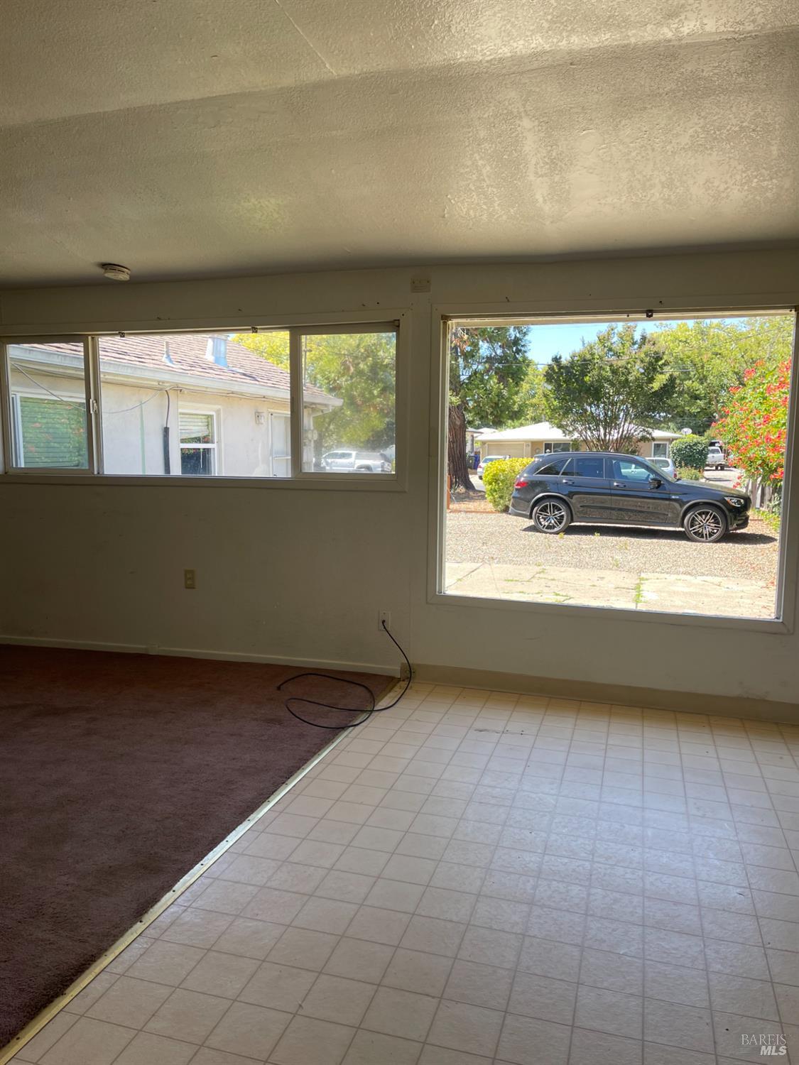 1541 Menlo Ave