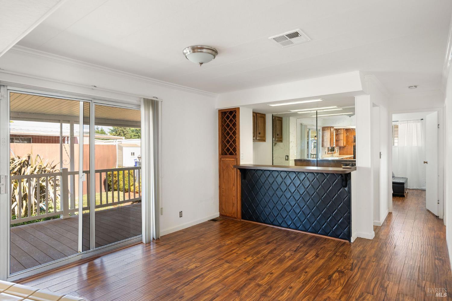 34 Hacienda Dr
