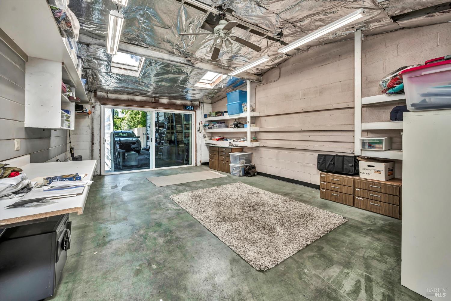 1015 Shetler Ave
