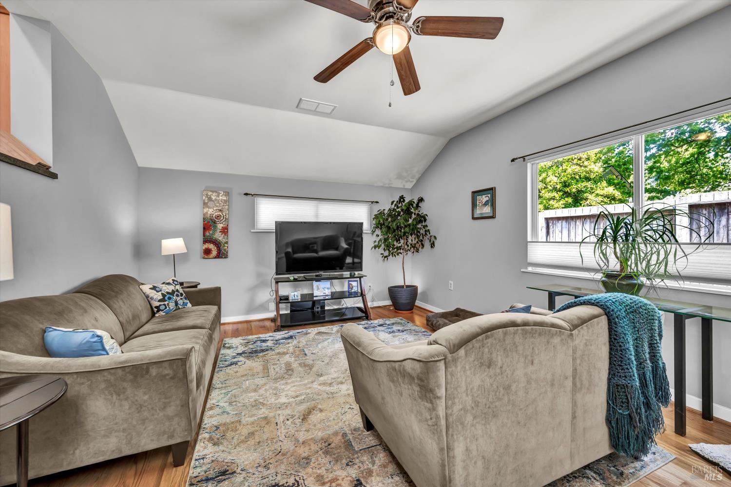 1015 Shetler Ave