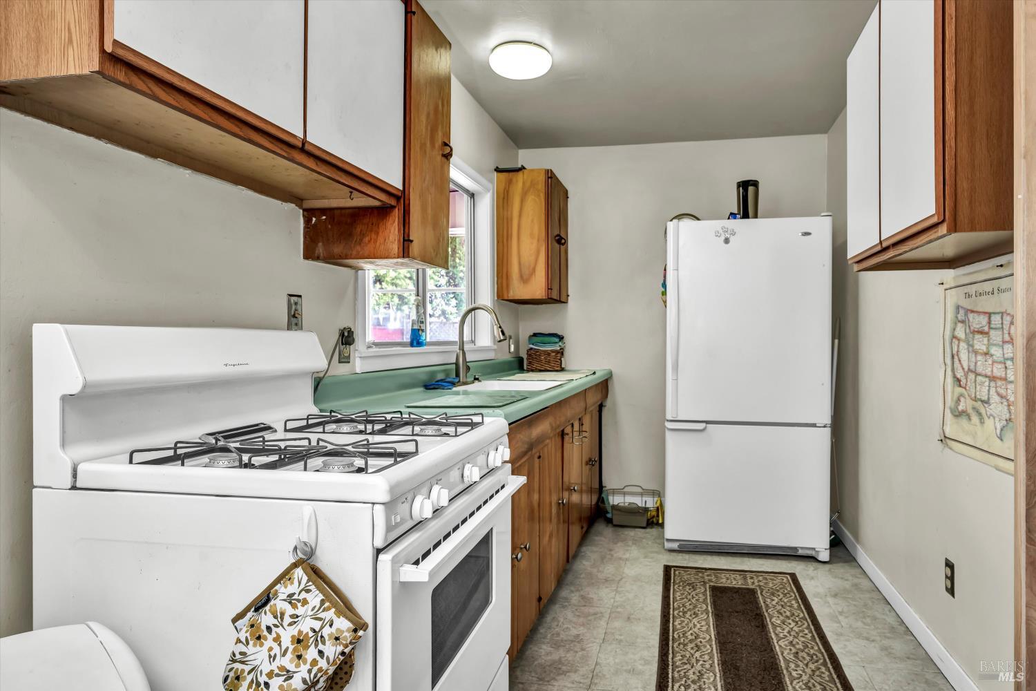 1015 Shetler Ave