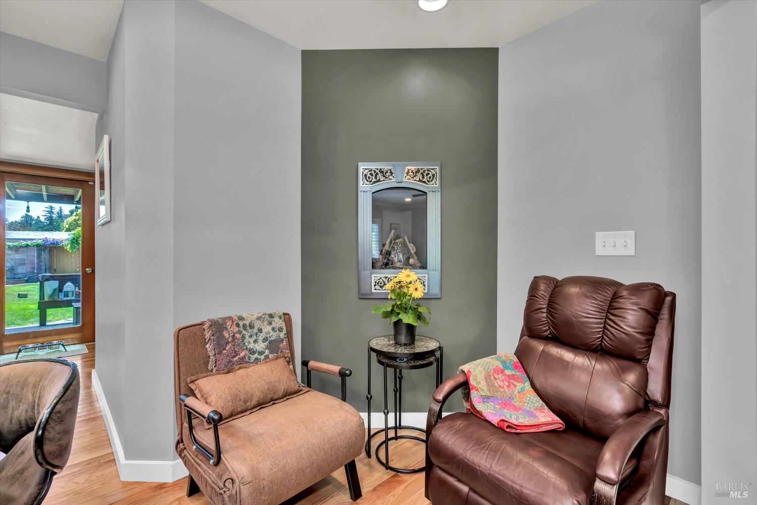1015 Shetler Ave