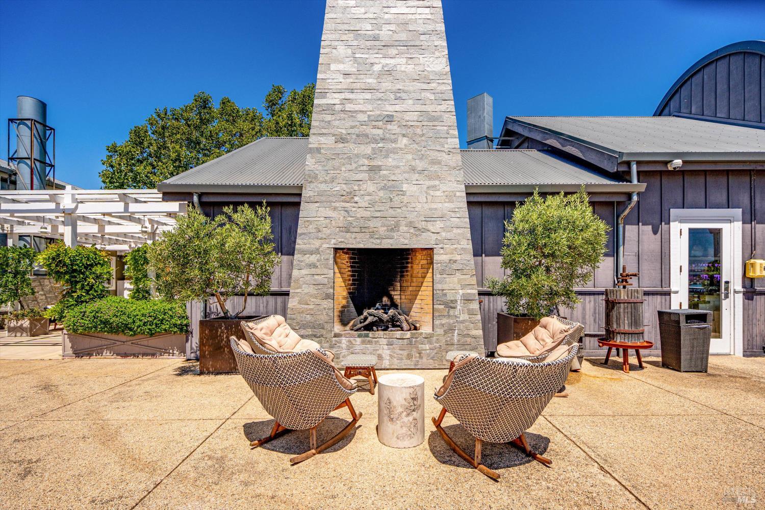 4044 Sonoma Hwy #14