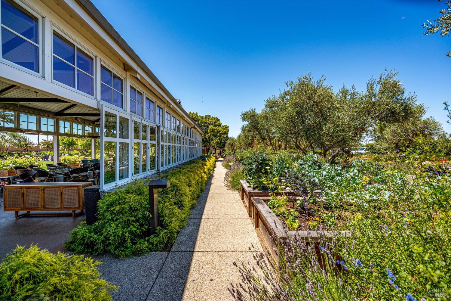 4044 Sonoma Hwy #14