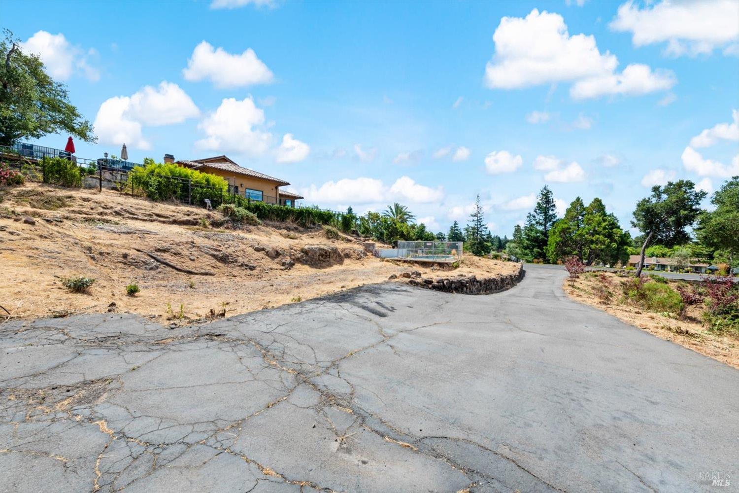 170 Westgate Dr