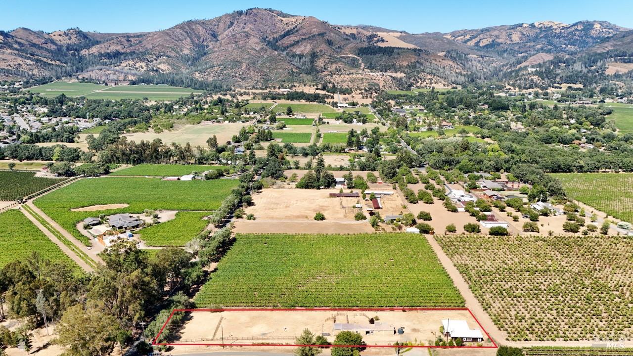 1130 Lawndale Road