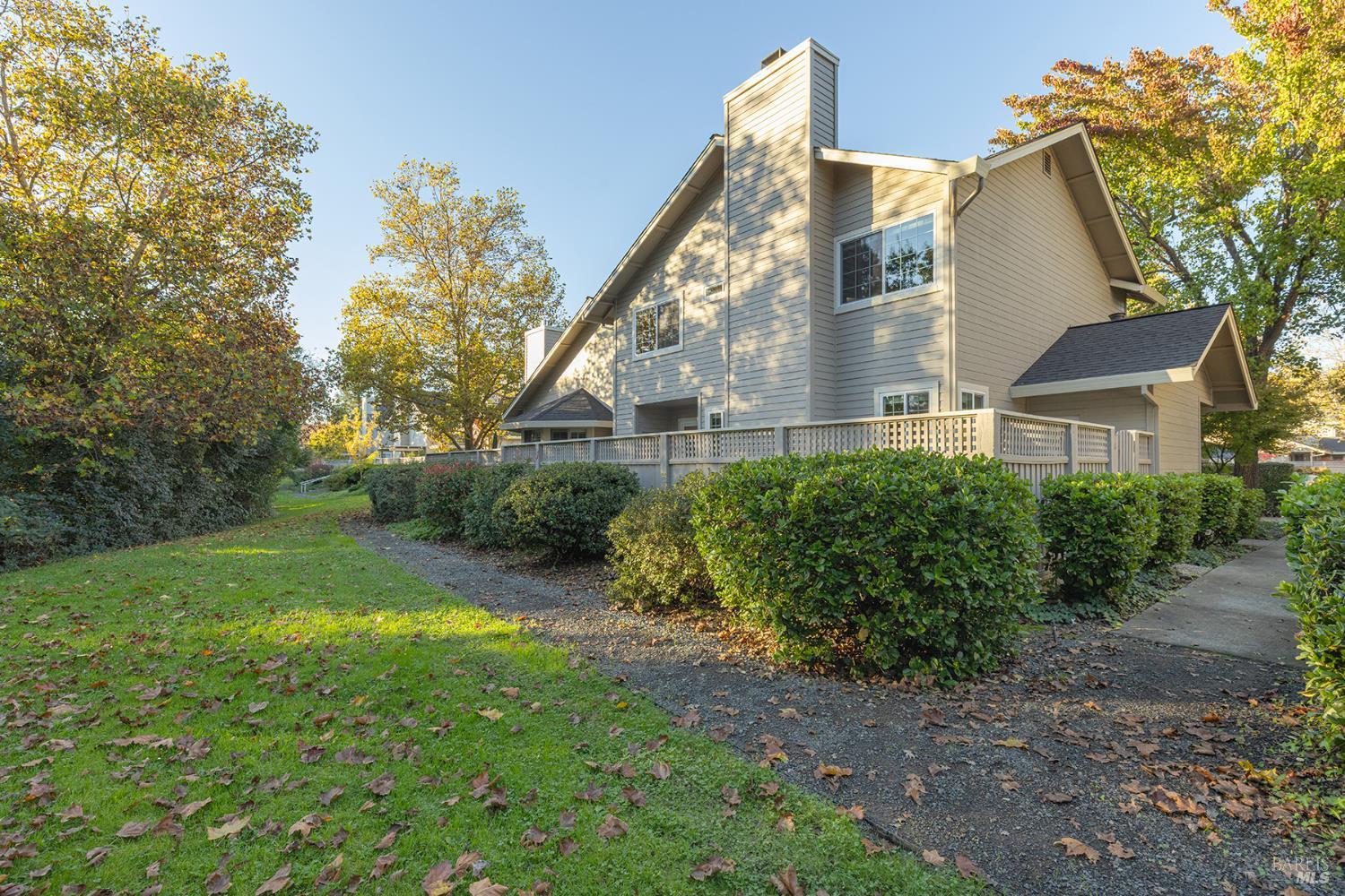 71 Valley Club Circle