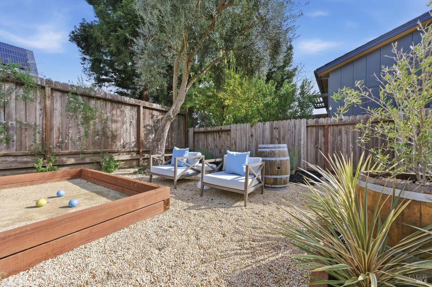 1830 Spring Mountain Road