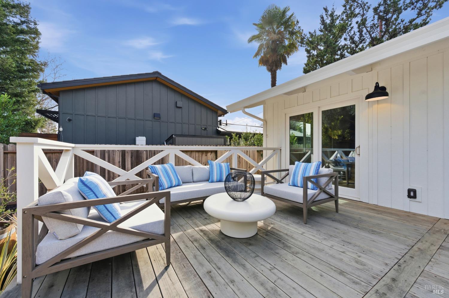 1830 Spring Mountain Road