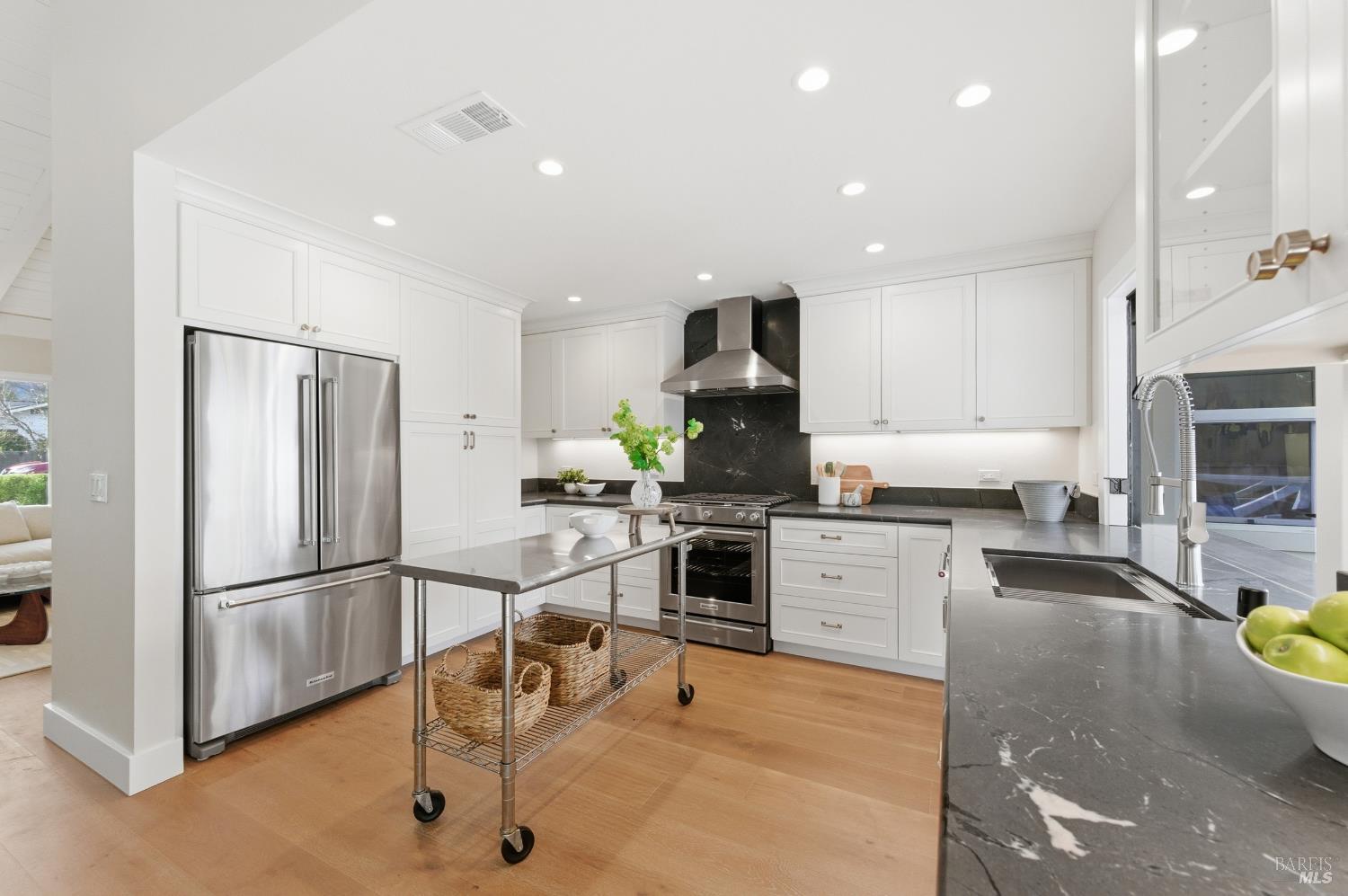 1830 Spring Mountain Road