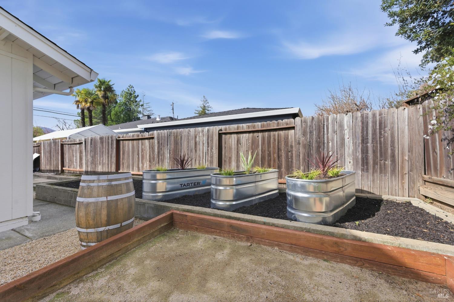 1830 Spring Mountain Road