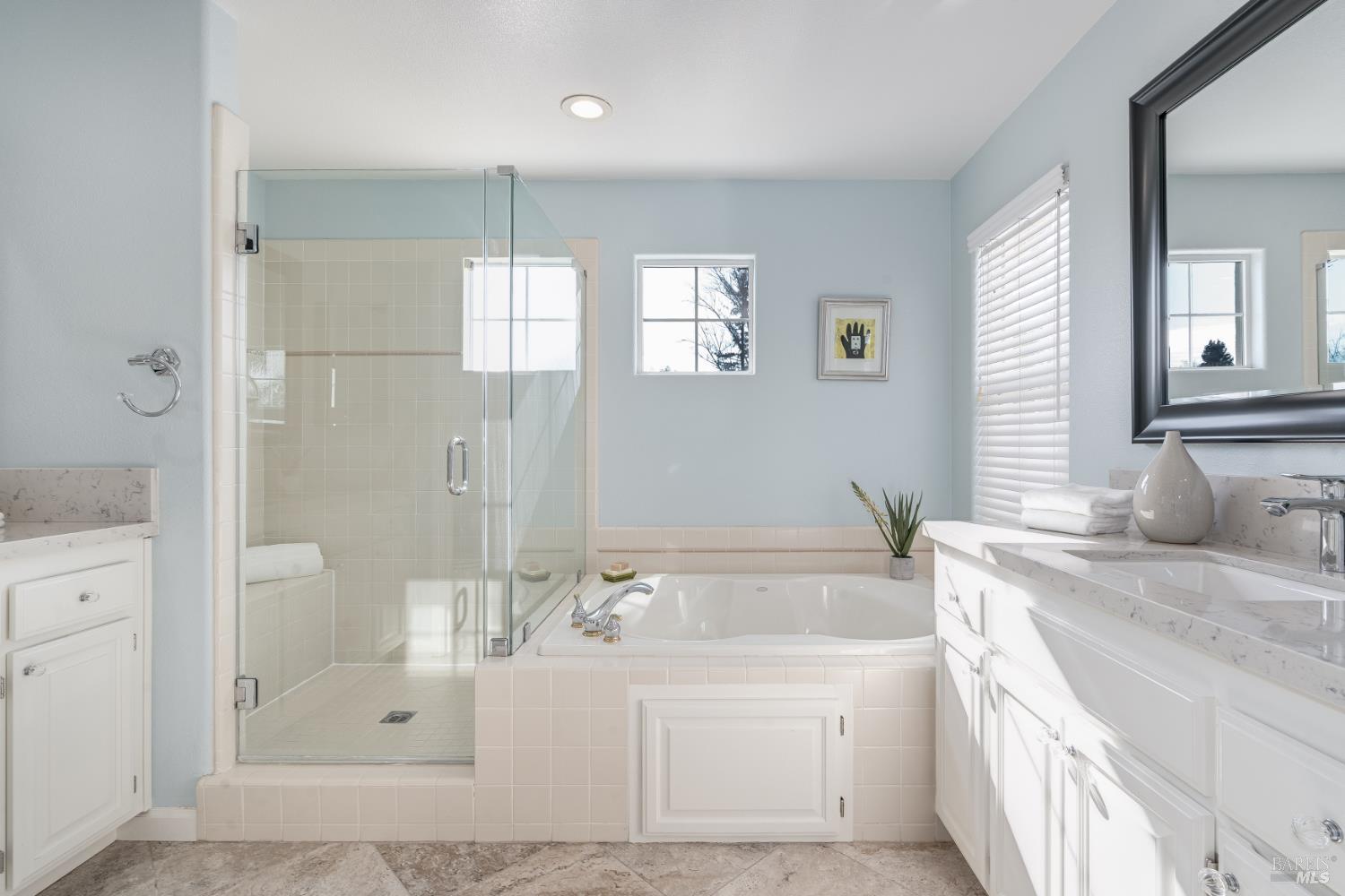 10 Summerbrooke Circle