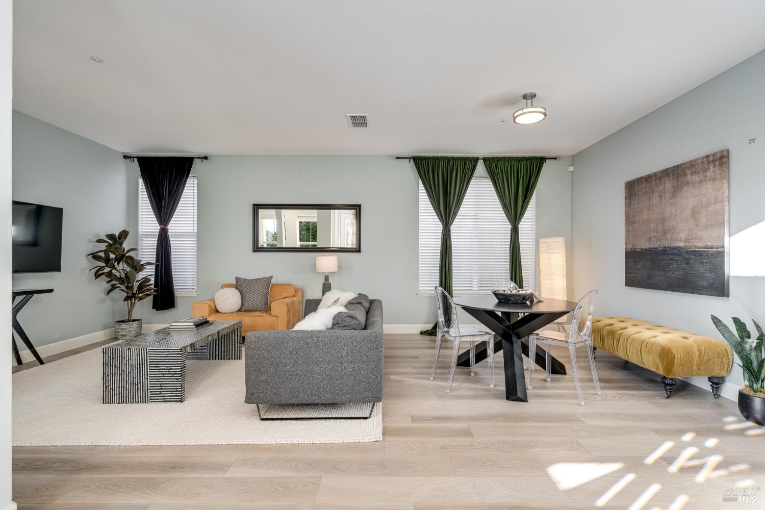 10 Summerbrooke Circle