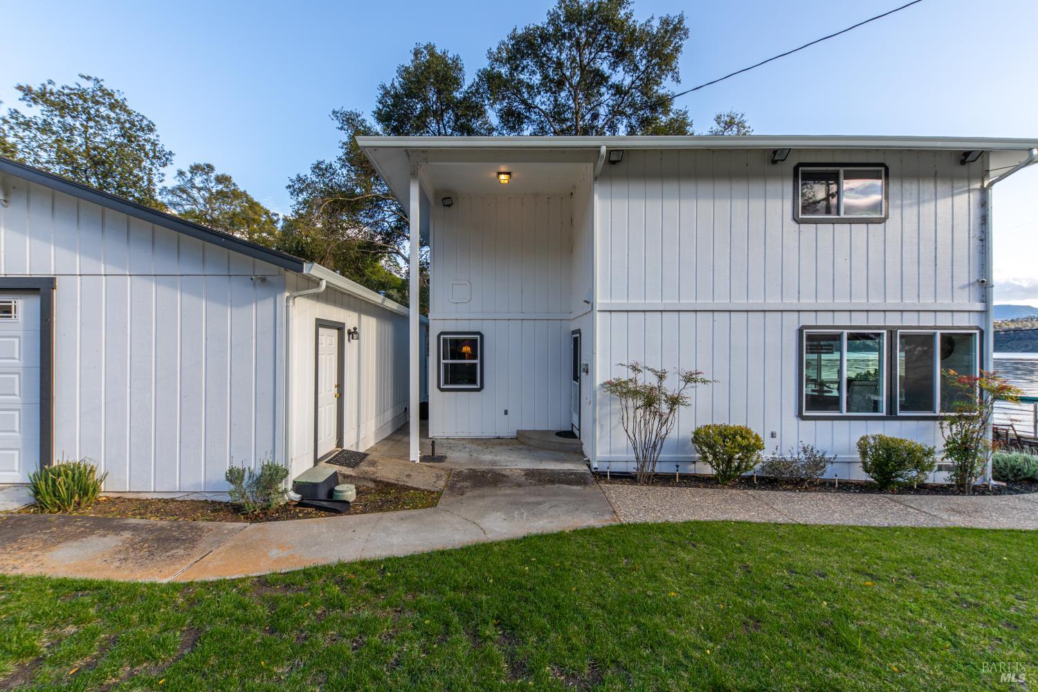 3950 Oakmont Drive