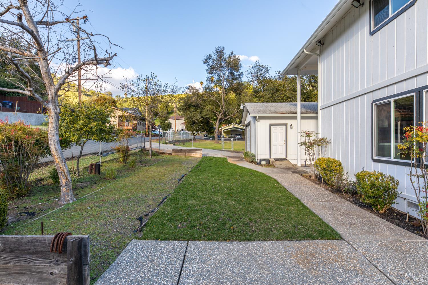 3950 Oakmont Drive