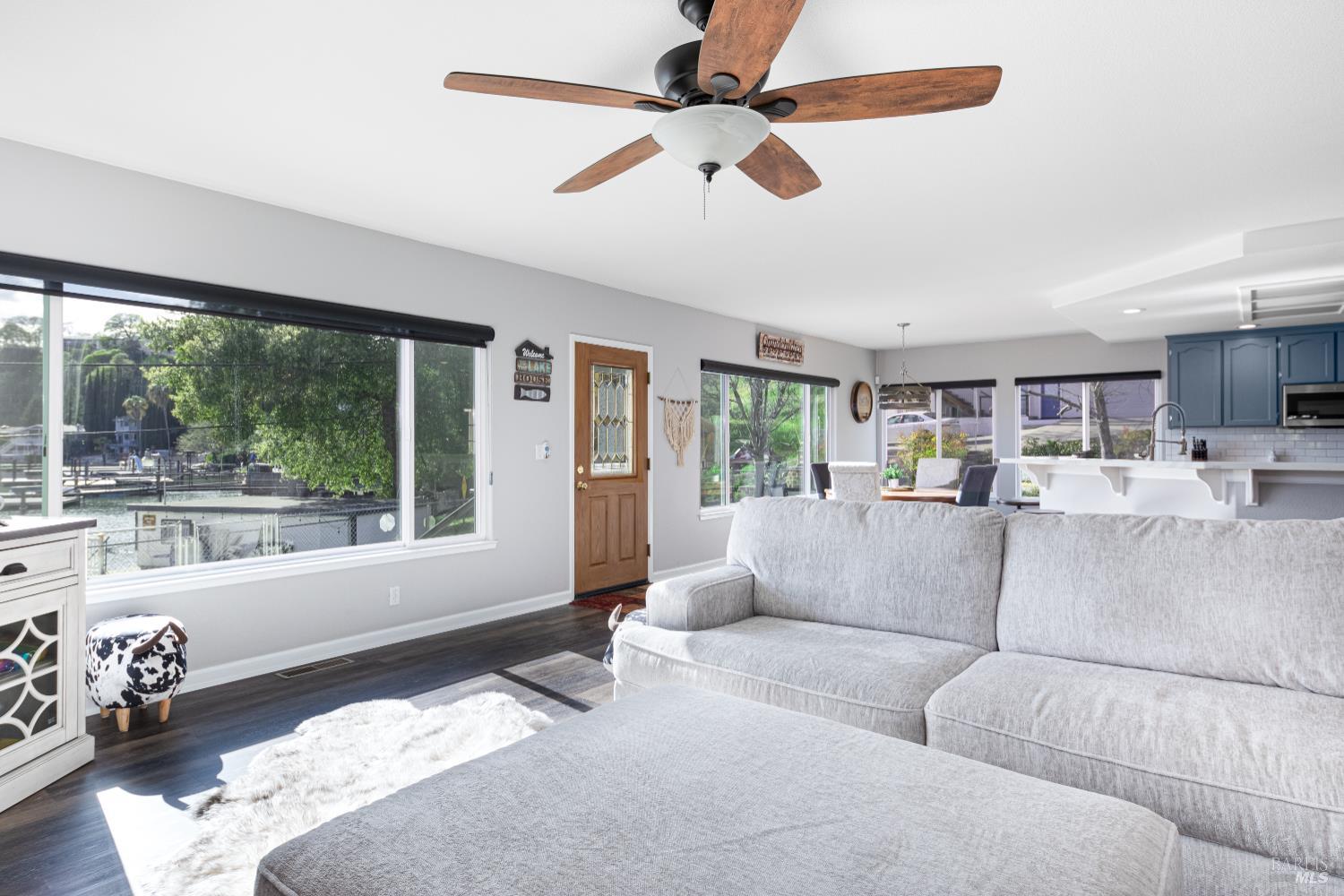 3950 Oakmont Drive