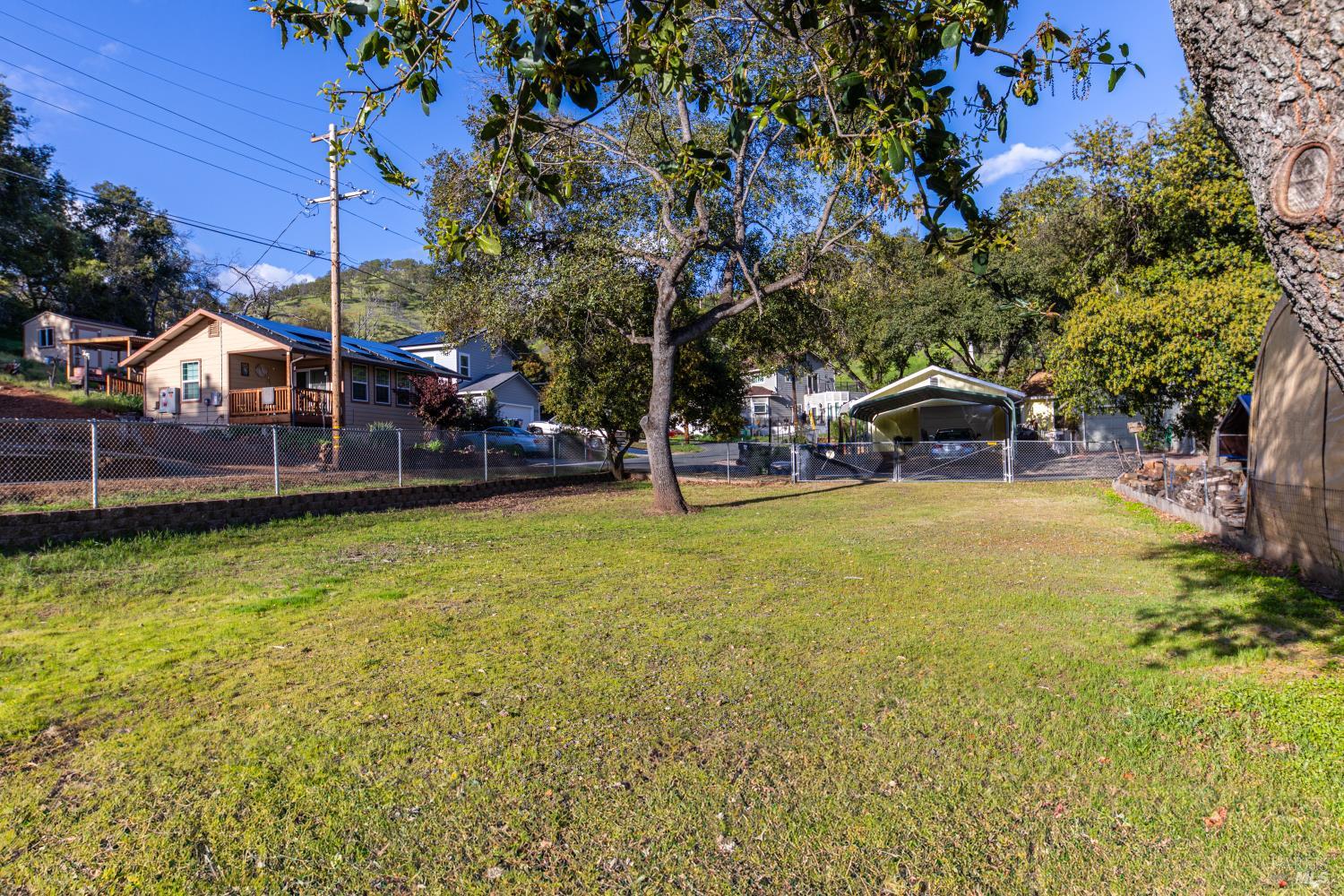 3950 Oakmont Drive