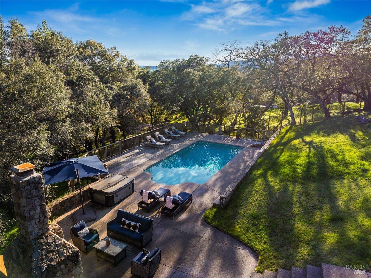 1000 Siesta Way